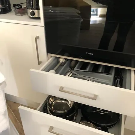 Apartament Iconik-design - *